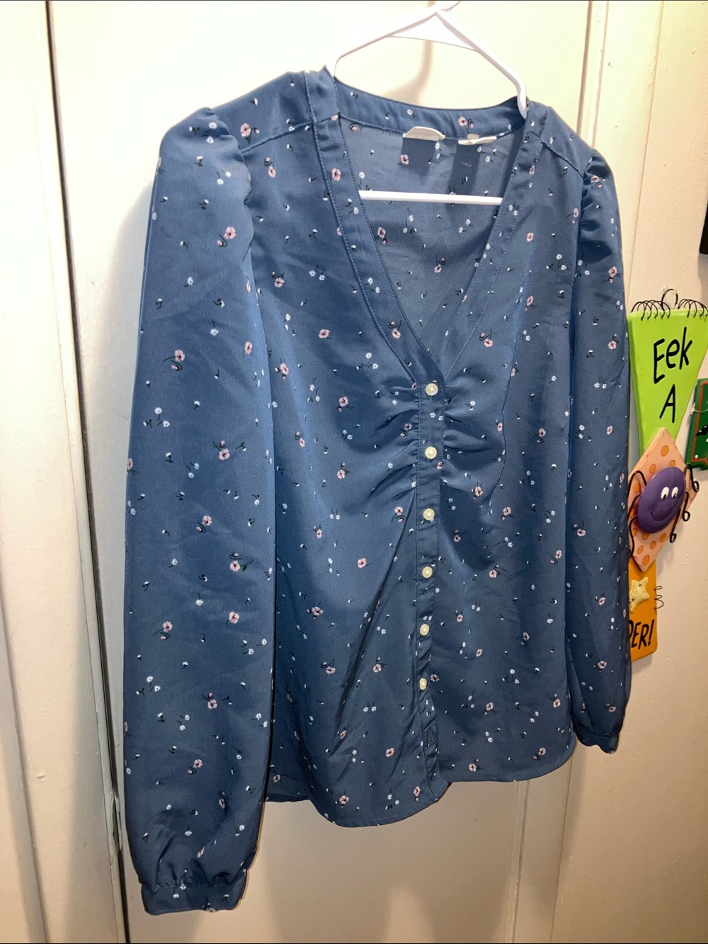 Levi's Blue Floral Button-Front V-Neck Blouse LS Size Small